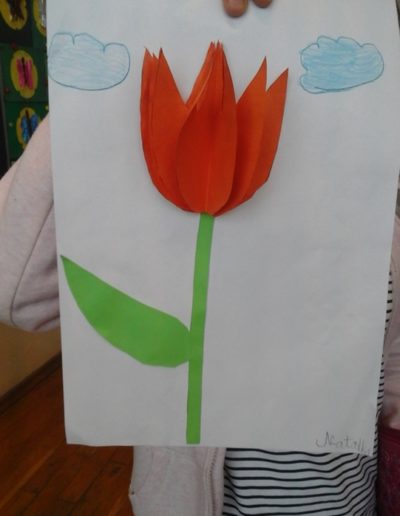 Praca plastyczna: Przestrzenny tulipan 6