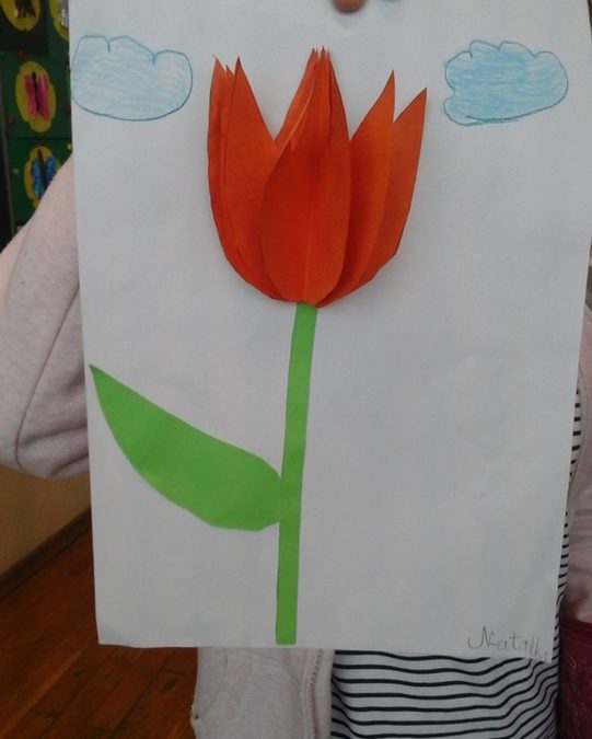 Przestrzenny tulipan