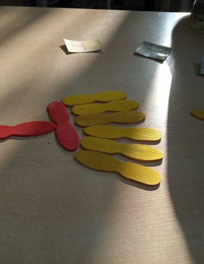 Praca plastyczna: Zabawy patyczkami kreatywnymi 2