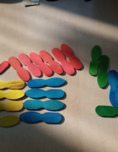 Praca plastyczna: Zabawy patyczkami kreatywnymi 4