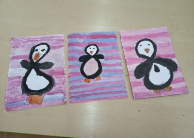 Praca plastyczna: Leniwe ósemki - pingwinki