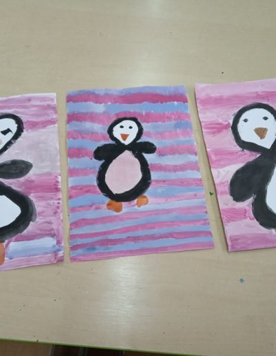 Praca plastyczna: Leniwe ósemki - pingwinki 2