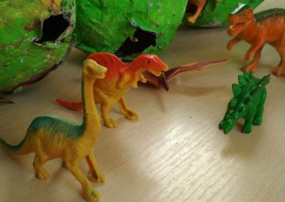 Praca plastyczna: Dinozaurowe jaja