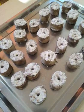 Prace plastyczne: Ciasteczka dla ptaszków