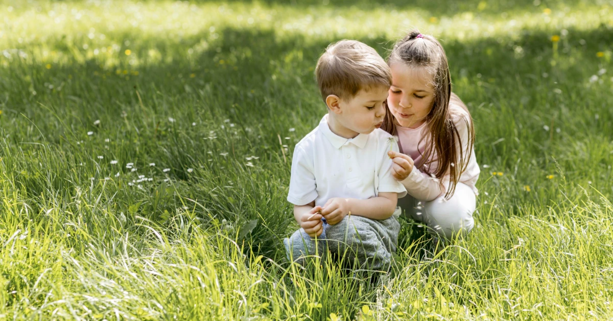 Wiosenna gra terenowa z mieszkańcami łąki
