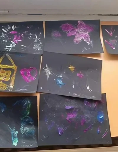 Praca plastyczna: Brokatowe fajerwerki 1