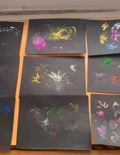 Praca plastyczna: Brokatowe fajerwerki 2