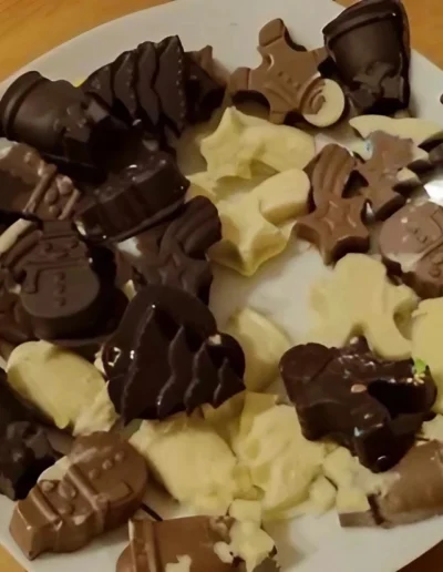 Praca plastyczna: Domowa fabryka czekoladek 4