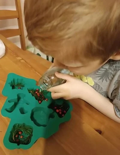 Praca plastyczna: Lodowe medaliony 5