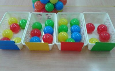 Praca plastyczna: Zabawy z kolorami